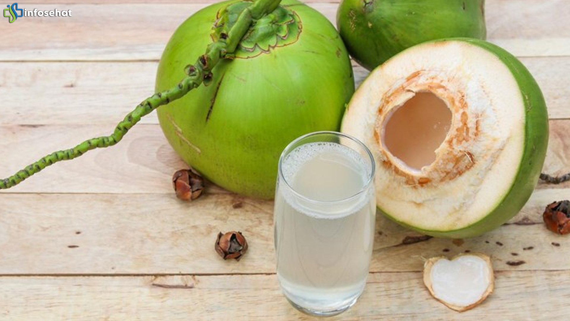 Air Kelapa untuk Bumil: Bikin Bayi Bersih atau Cuma Katanya