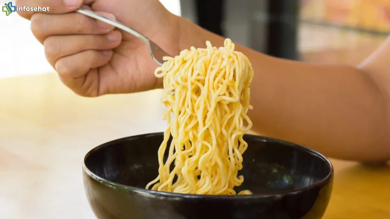 Dokter Pencernaan Bongkar Fakta: Mi Instan Butuh 2 Jam Buat Hancur Total