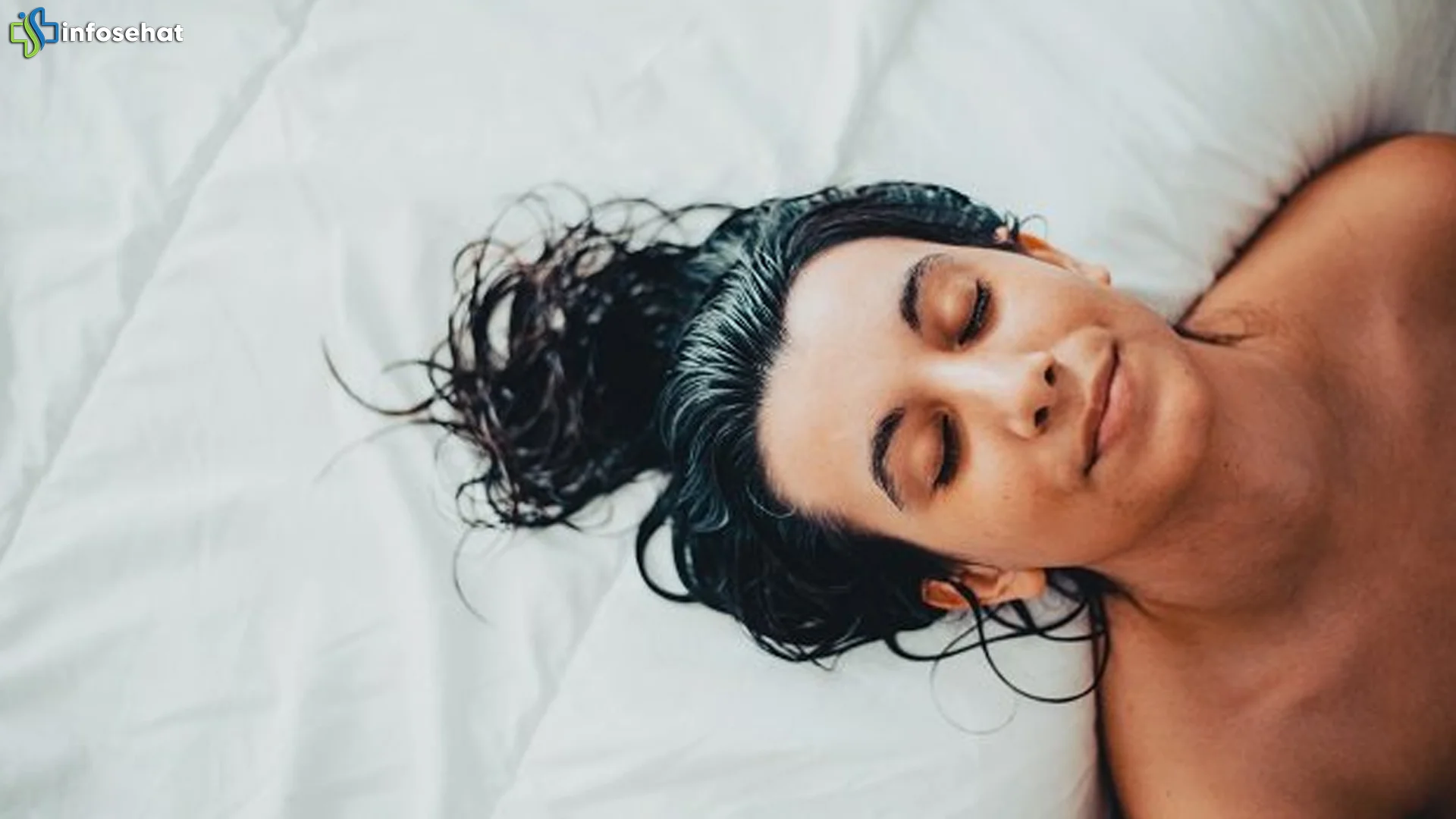 Dekonstruksi Mitos: 3 Poin Kunci Hubungan Antara Rambut Basah, Tidur, dan Flu