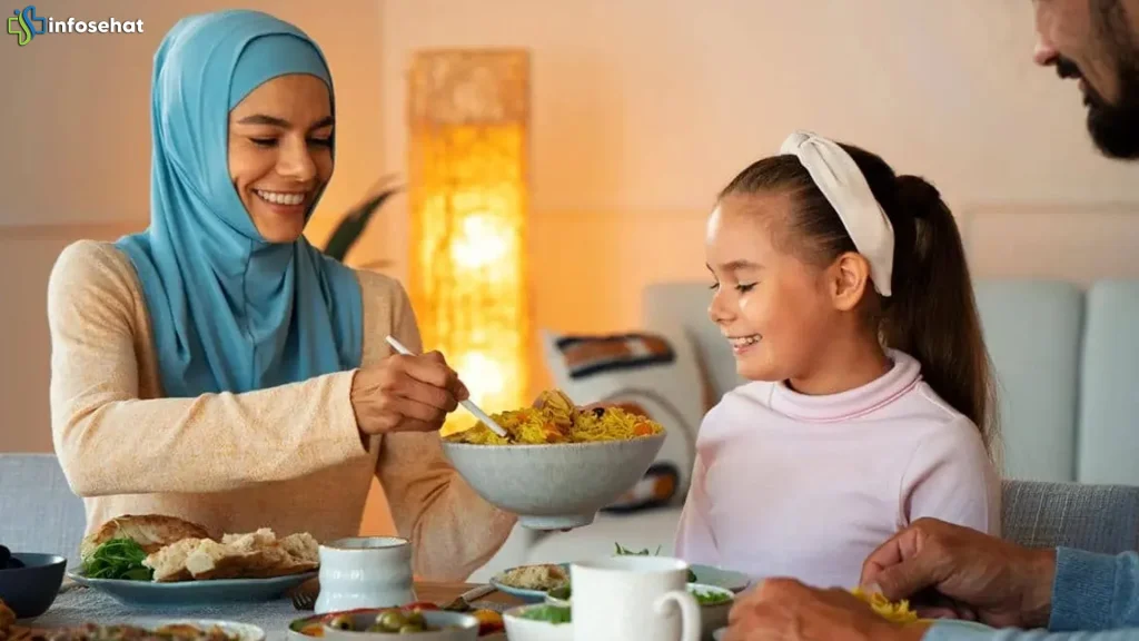 Waspadai 5 Jenis Natrium Tersembunyi di Menu Sahur Cepat dan Praktis