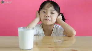 Orang Tua Wajib Tahu 4 Gejala Alergi Susu Sapi Pada Anak