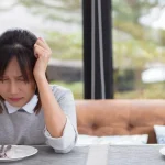 5 Bukti Baru Penyebab Sakit Kepala Setelah Makan Siang Waspadai
